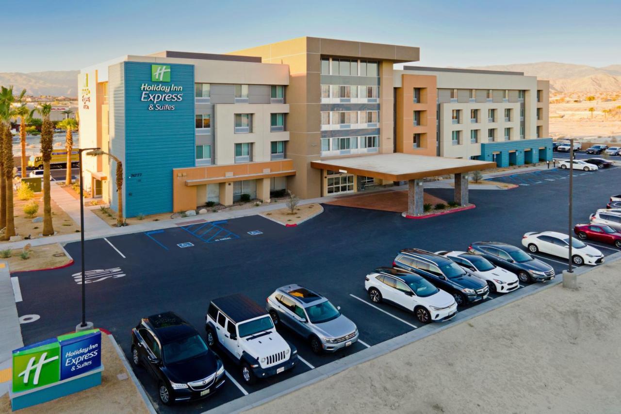 Holiday Inn Express & Suites Palm Desert - Millennium By Ihg Exterior photo